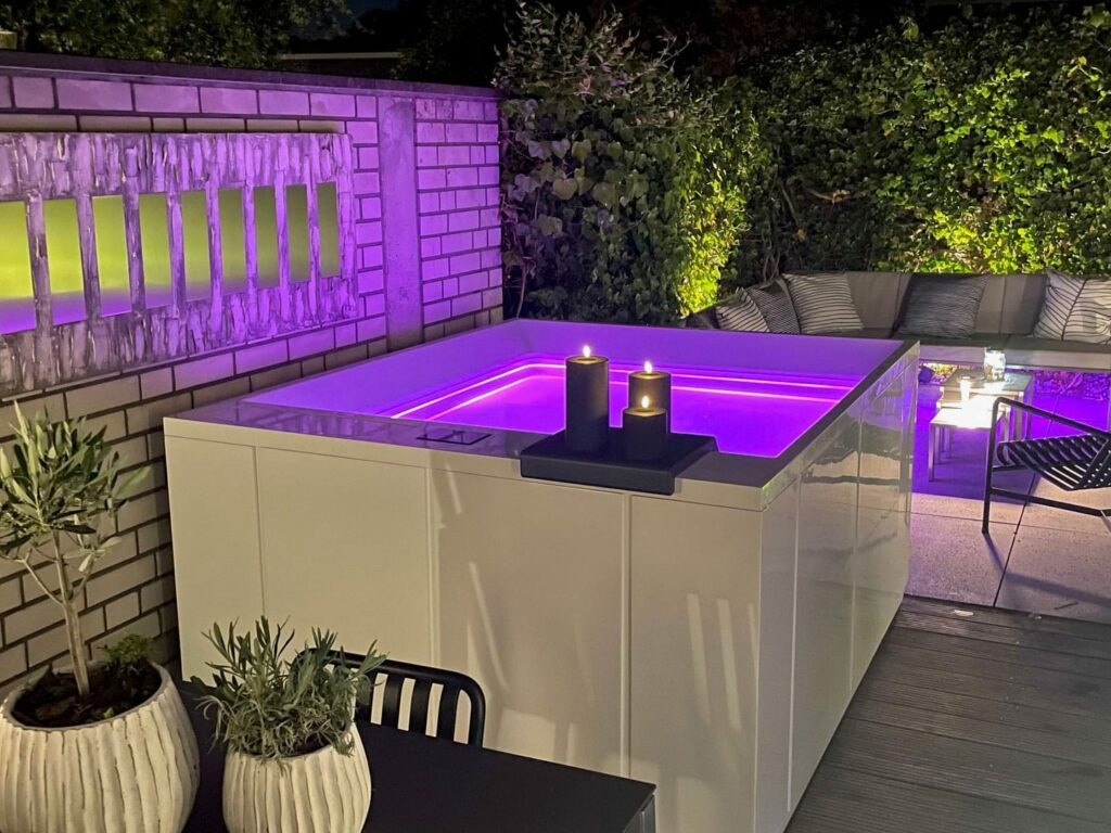 Auszeit - Relax at Home - Whirlpool Paolo Ferralli Minimalista