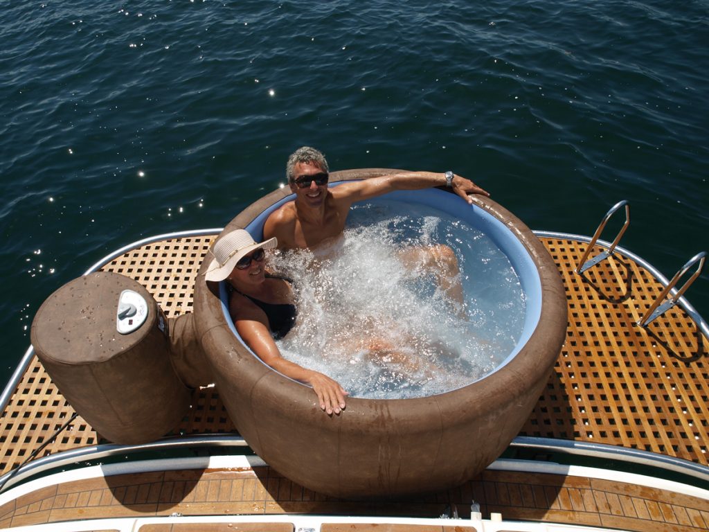 Auszeit - Relax at Home - Whirlpool Softub Sportster